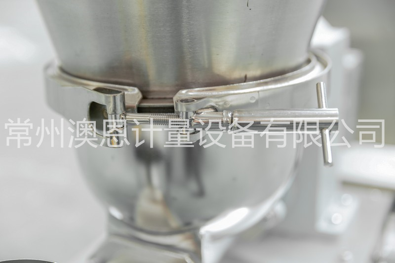 快速卡扣，輕松拆卸計量桶，方便清理
